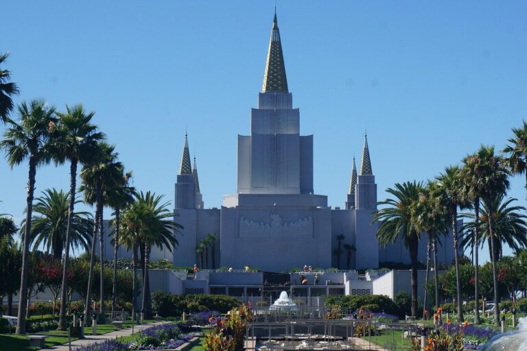 20 key differences between the New Testament Church (often referred to as the Church of Pentecost) and the Church of Jesus Christ of Latter-day Saints (LDS or Mormon Church)